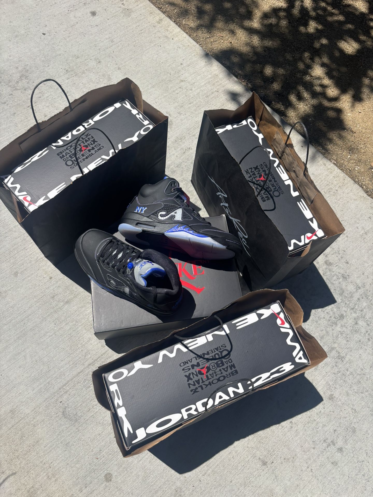 Jordan 5 x Awake “NY Black” SIZE 10/12