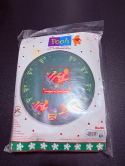 vintage 1999 Bucilla Pooh and Friends Felt Applique Christmas Tree Skirt Kit