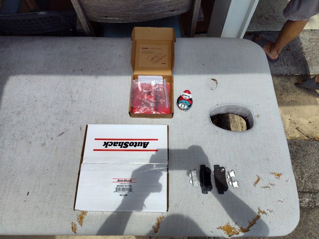 Hyundai Sonata Brake Rotor + Brake Pads