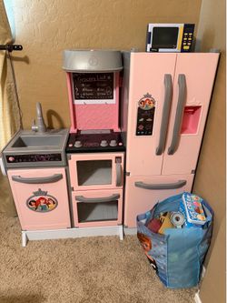 Disney Kitchen Set and Play Food