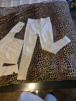 Workout 2 Piece Womans Large