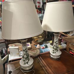 Vtg Porcelain Rose Lamp Set