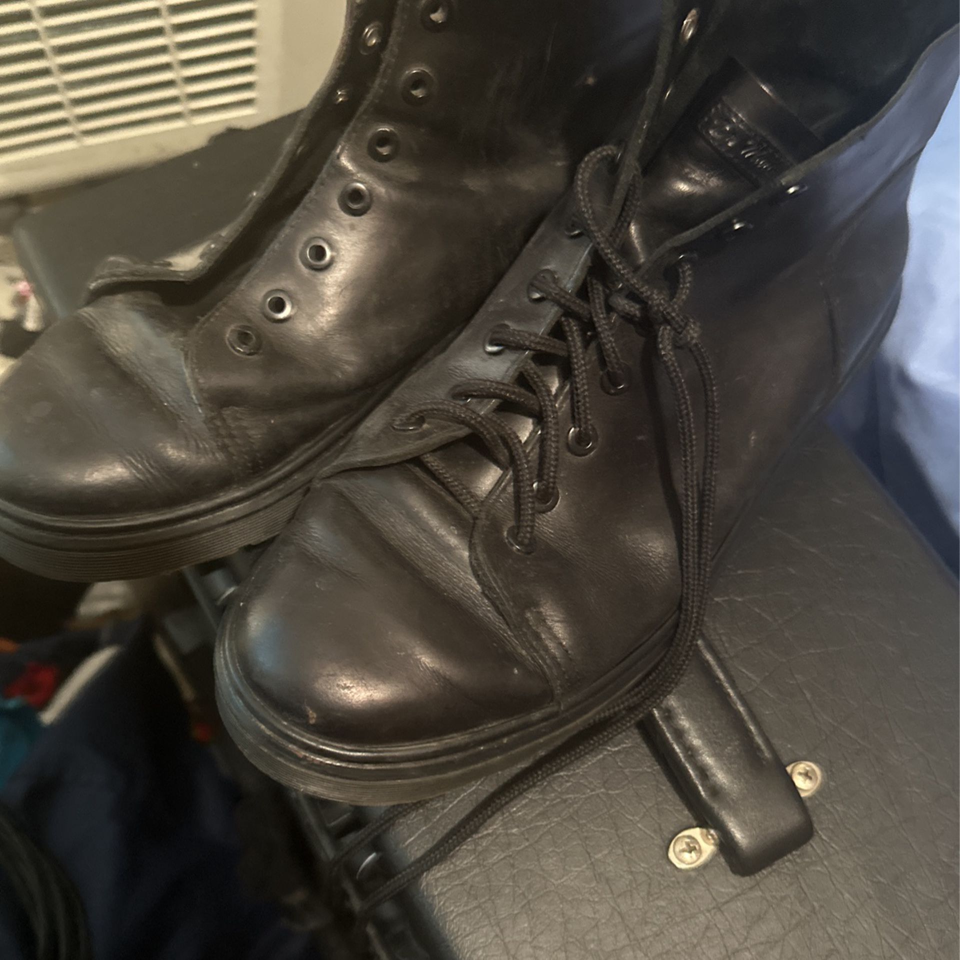 Doc Martens Leather Boots
