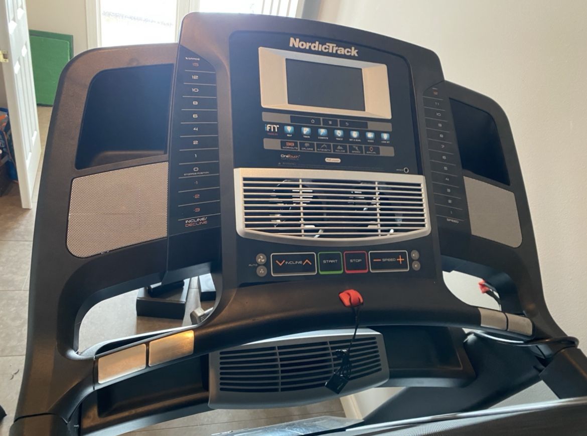 Commercial Treadmill Nordictrack Elite 5700 Treadmill Manual