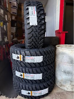 SET DE GOMAS TOYO-OPEN COUNTRY M/T 37x12.50R20
