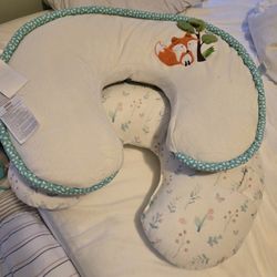 Baby Feeding & Support Pillows