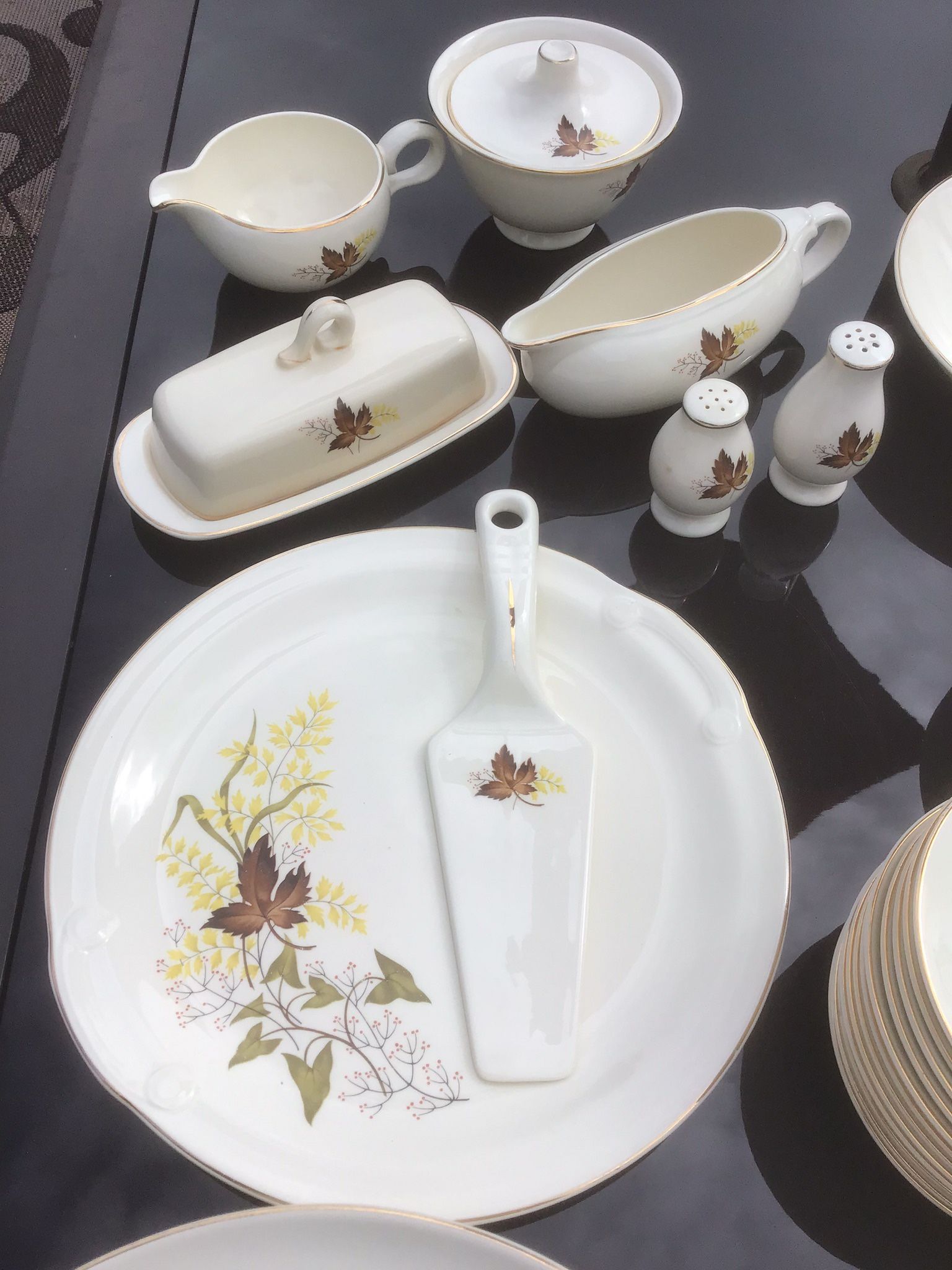 Vintage Taylor Smith & Taylor Versatile Leaf O’Gold China Set