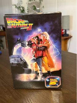 NECA Back to the Future Part II Ultimate Marty McFly Figure – 35th Anniversary