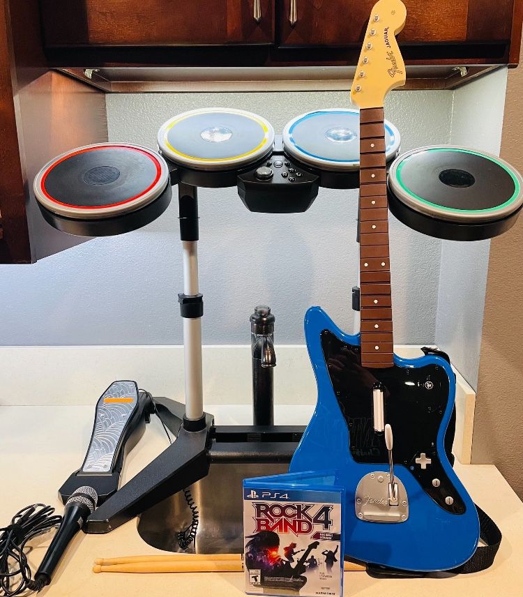 Rock Band 4 PS4 Wireless Bundle Fender Guitar Drums Mic Game PS5 PlayStation