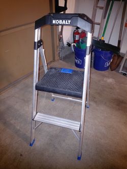 Ladder stool
