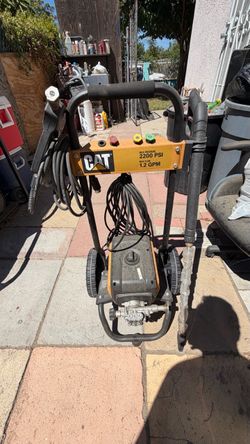 CAT 2200 PSI Electric Pressure Washer