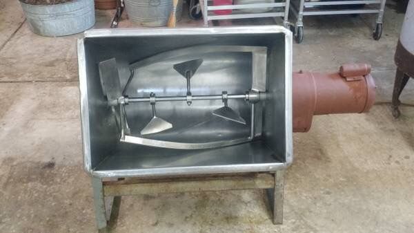 Leland meat mixer