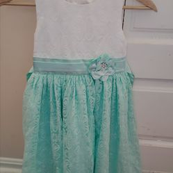 Beautiful Easter/ Spring / Church Girl's Dress