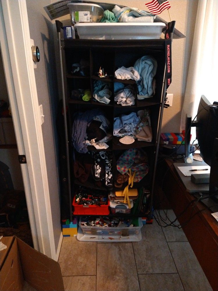 Cloth Closet Shelving