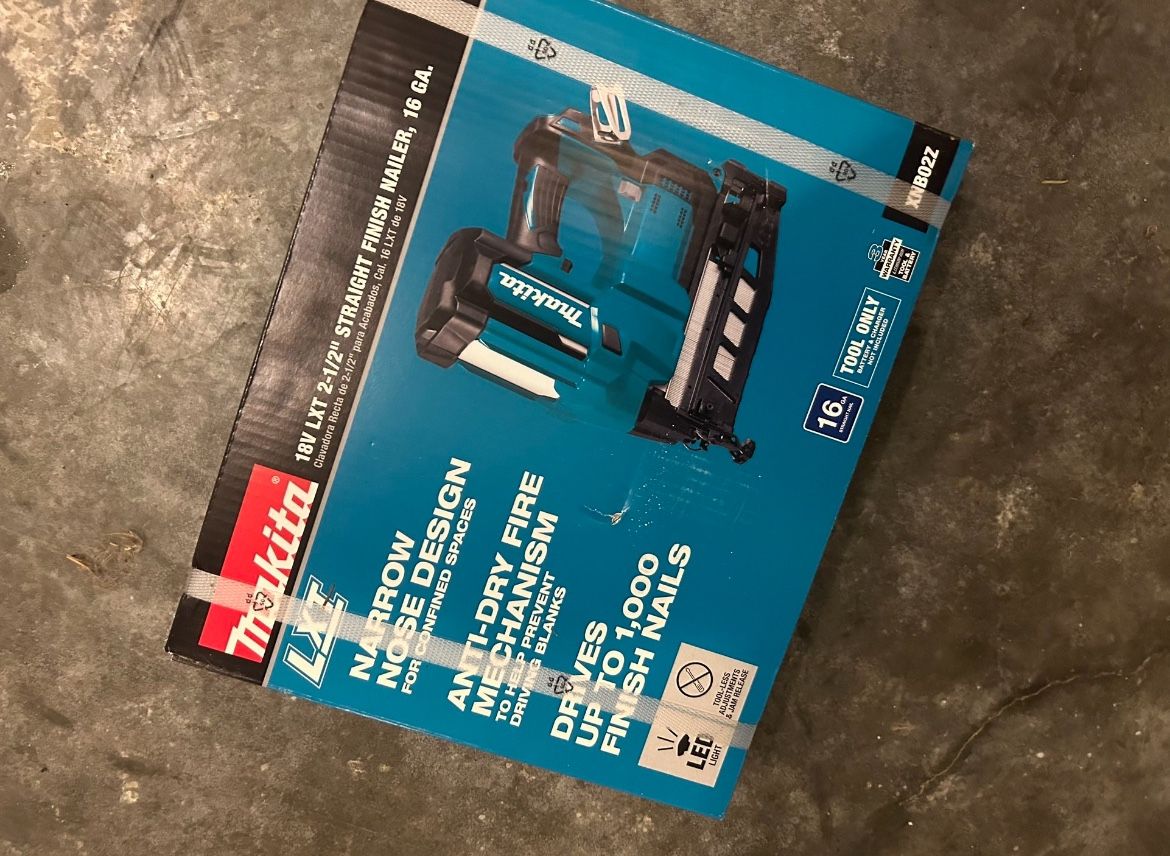 Makita 18v 2-1/2 Straight Finish Nailer