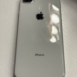 iPhone 8 Plus Silver 