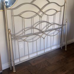 QUEEN BED FRAME