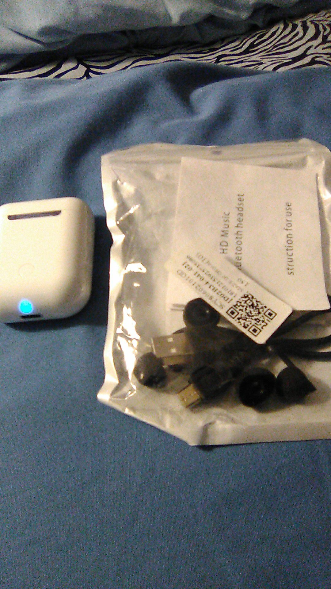 i9s mini 5.0 - EWS BluetoothTrue Wireless Earbuds