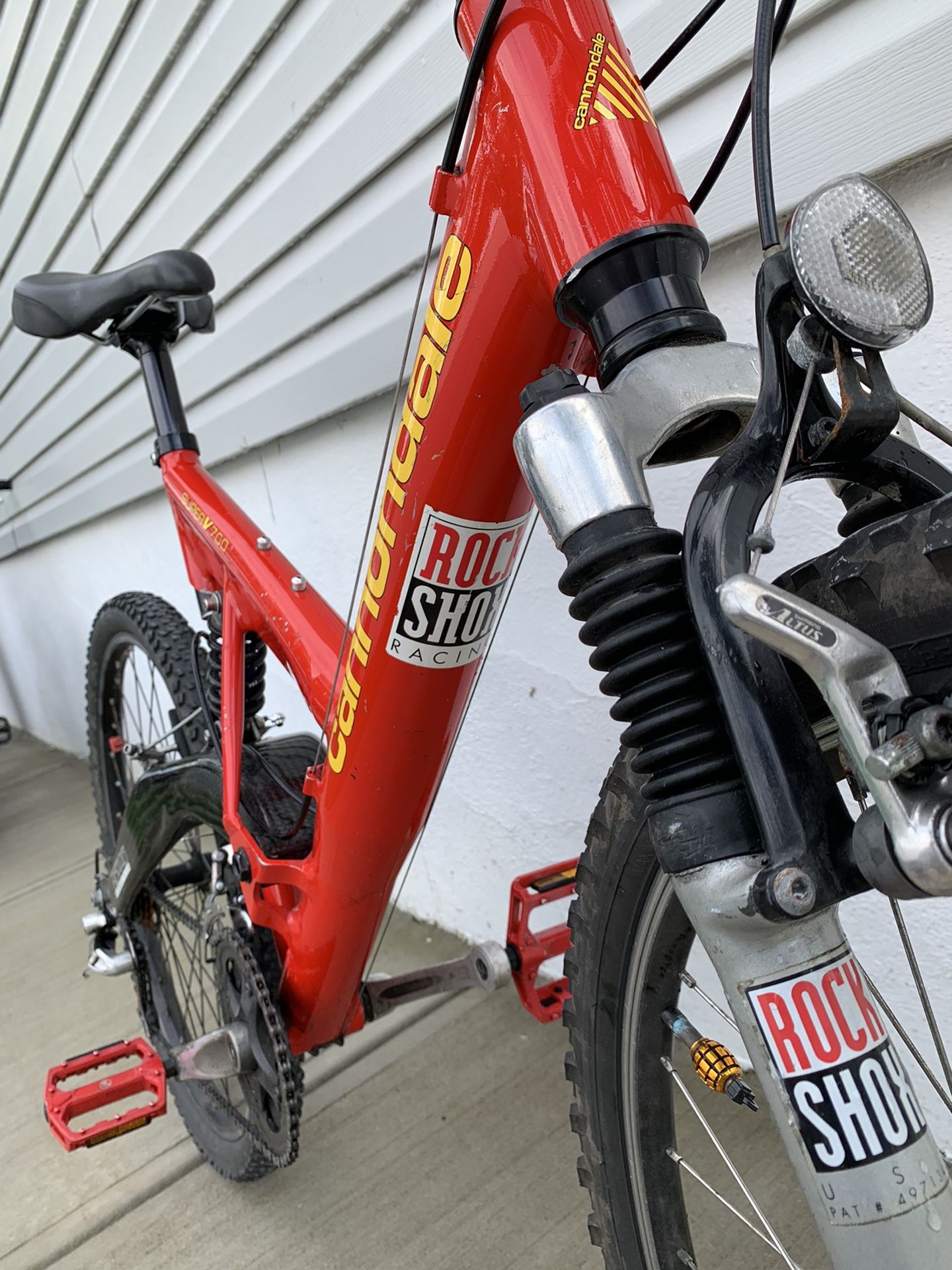 Cannondale Super V700, RockShoxxサス 自転車本体