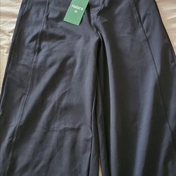 Black Halara pant
