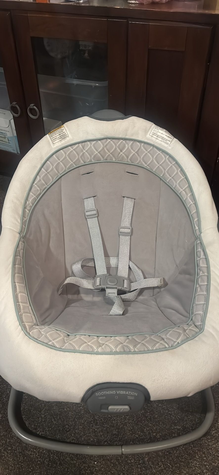 Graco Soothing Vibration Infant Chair
