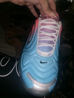 Brand new never worn....airmax 720...size 8.5 women’s (7 grade school)