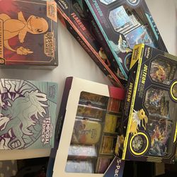 Pokémon ETBs, Eeveelution Vmax premium Collection, 2021 Tins