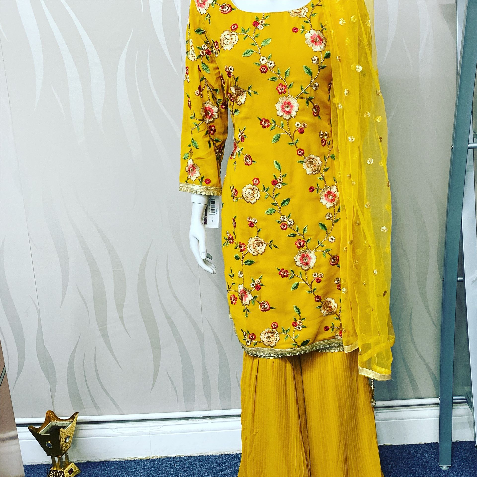 Yellow Mehendi Gharara