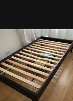 Twin bed