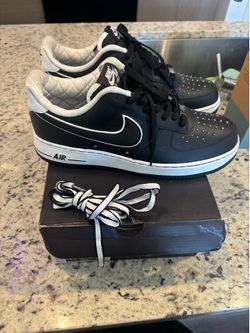 Nike Air Force 1 “black metallic grey” size 11