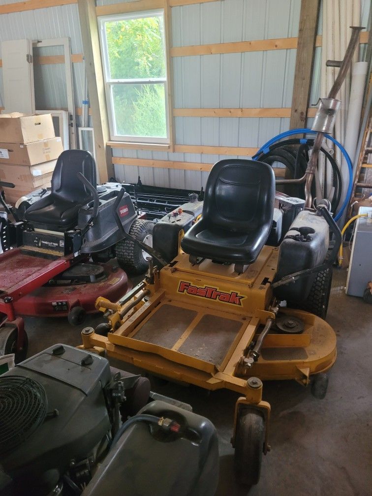 Zero Turn Mower 