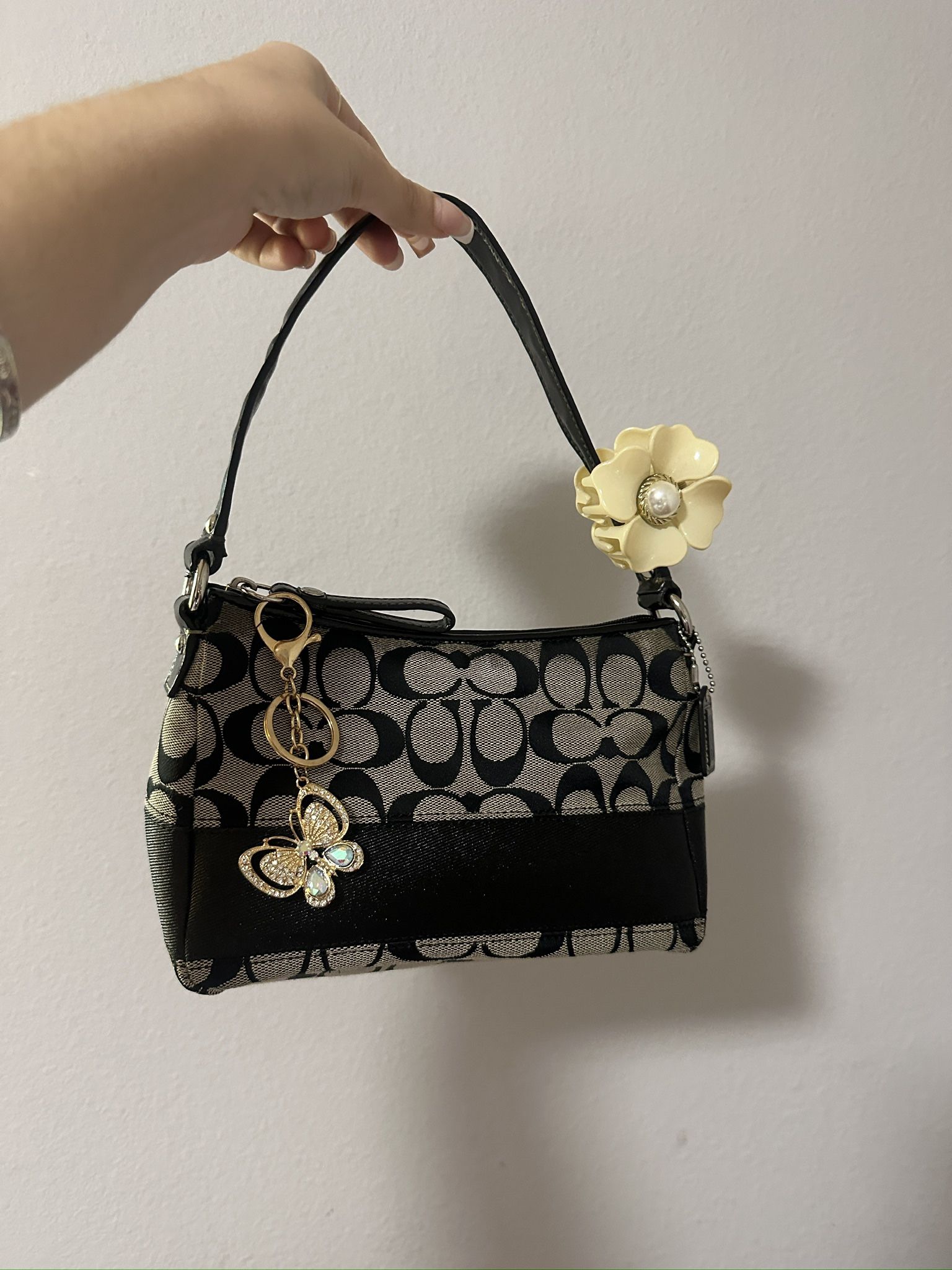shoulder bag