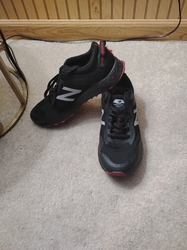 New Balance Men's Fresh Foam Arishi Trail Running Shoes 10.5