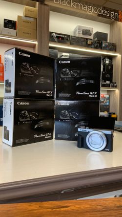 Canon Powershot G7X Mark II.  Silver.  Limited Time Offer 
