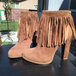 Fringed Suede Boots Size 7