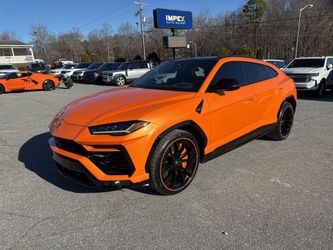2022 Lamborghini Urus