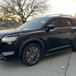 Nissan Pathfinder 2023