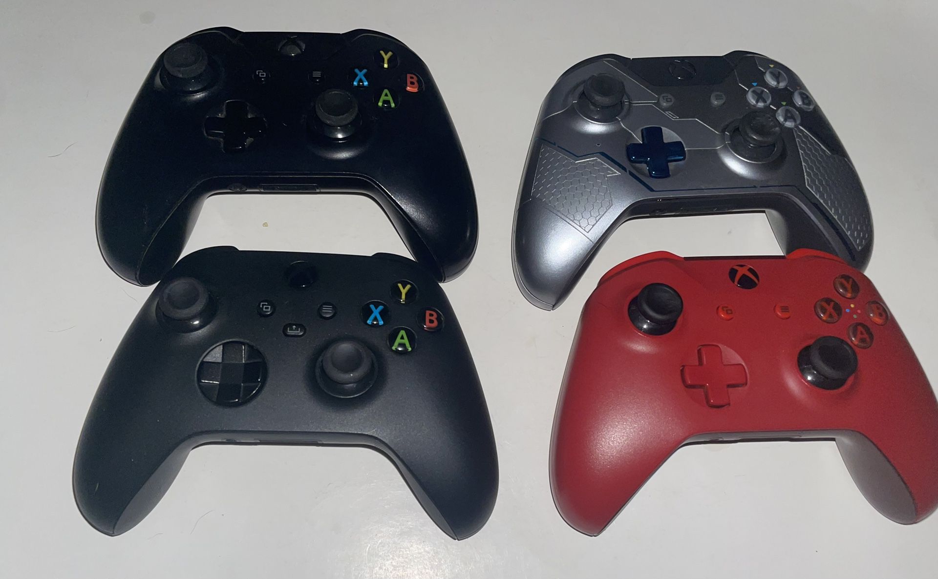 Xbox one and series X/S controllers lot for repair