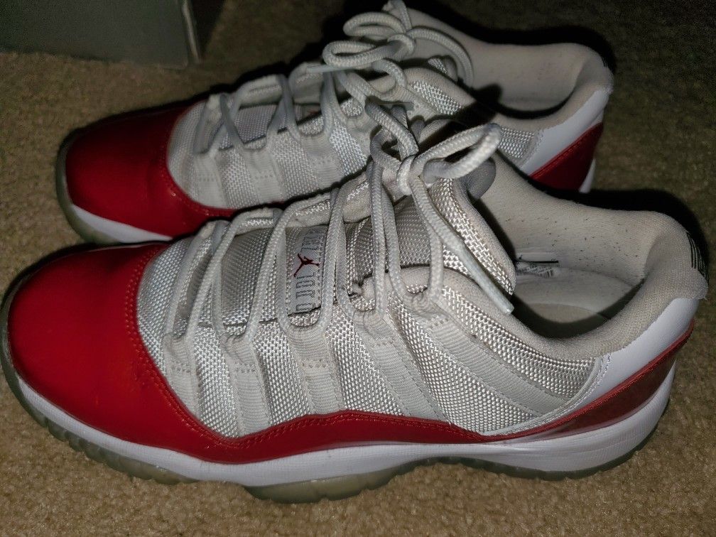 Jordan Concord 11 Low Red