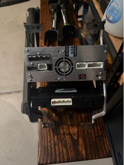 Nissan Pathfinder Radio Receiver 17-20