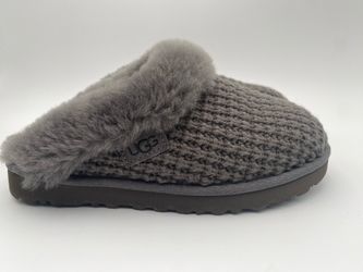 UGG