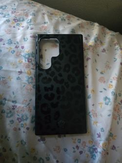 Black leopard print Samsung galaxy s24 ultra case