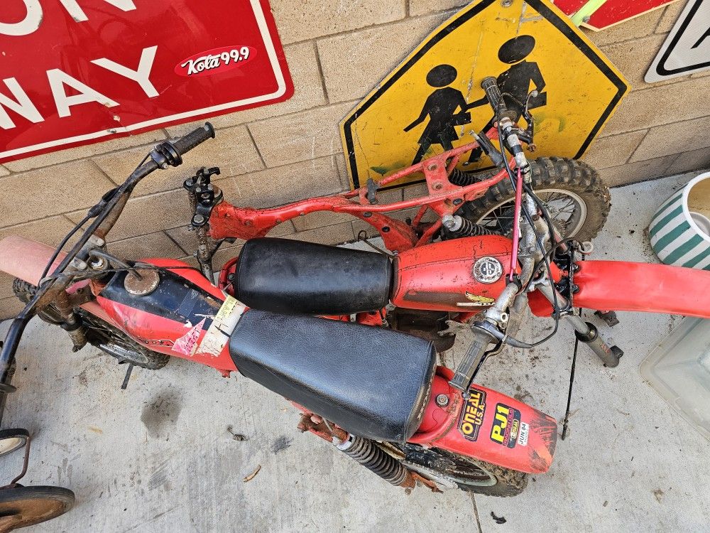 Vintage Honda Xr 75