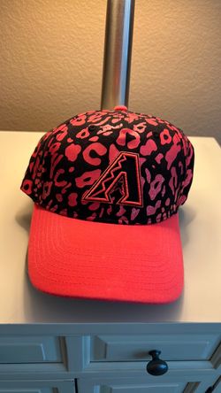 Kids Diamondbacks hat- signed by Baxter