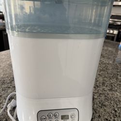 Baby Bottle Sterilizer & Dryer