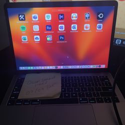  💻 MacBook Pro 2017 – Final Cut, Logic, Photoshop – $275 Cash (NYC)