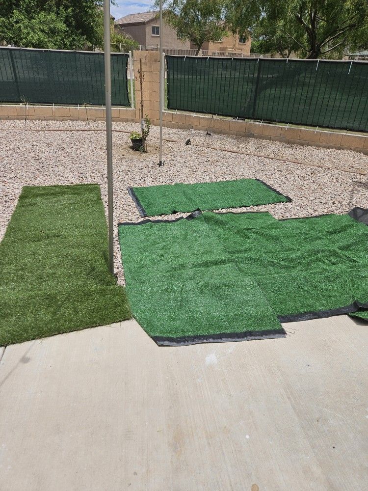 Synthetic Grass
Each piece about 5x4'
