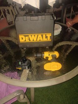 DeWalt 18V Cordless Drill with Battery and Case