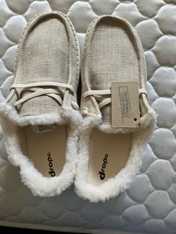 Drope Winter Beige Slippers Size 10 - New With Box & Tags