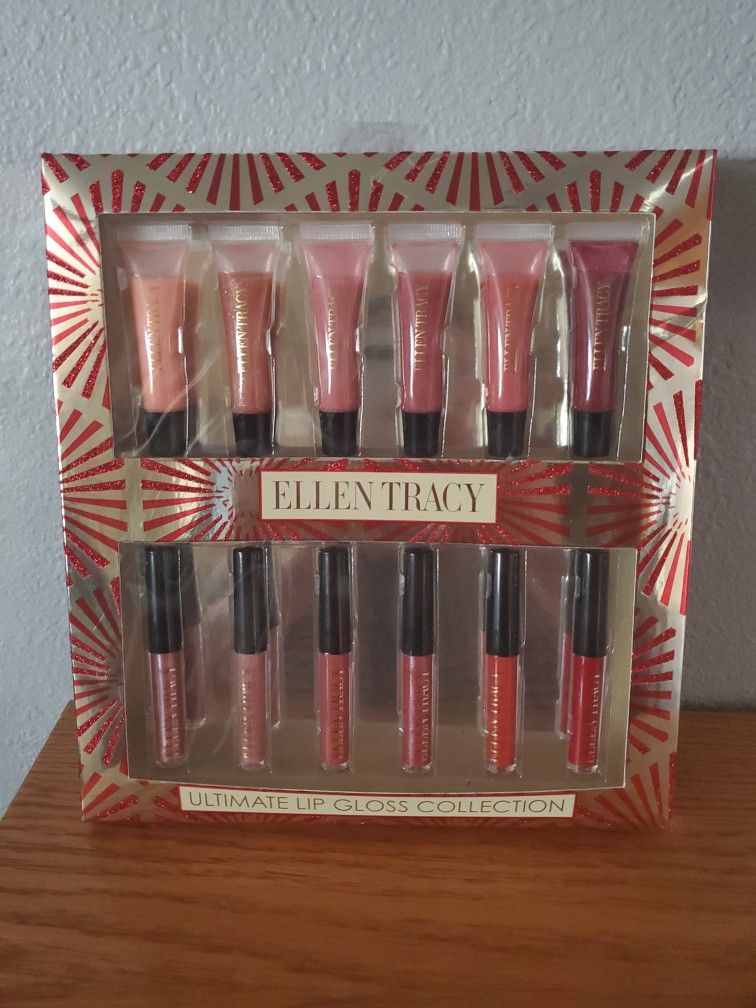 Ellen Tracy 12pc Lip Gloss Set. $4